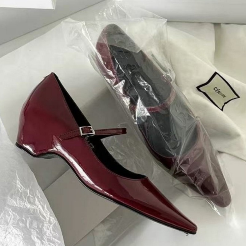 Women Shoes Sandals - أحذية نسائية أنيقة جديدة لعام 2026