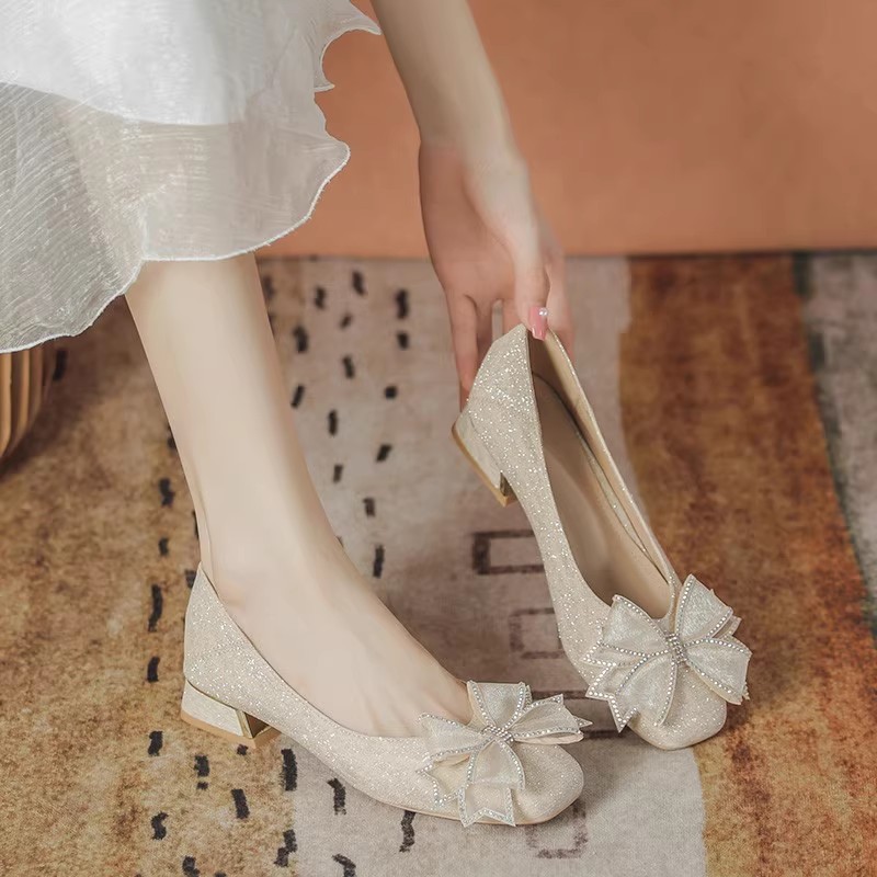 Shoes Women Pumps - حذاء نسائي لخريف وشتاء 2025 بتصميم