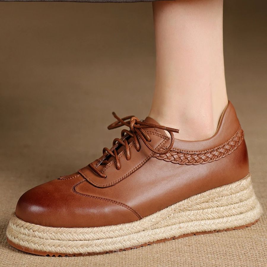 Espadrille Wedge Shoes - أحذية أكسفورد بنية من جلد البقر