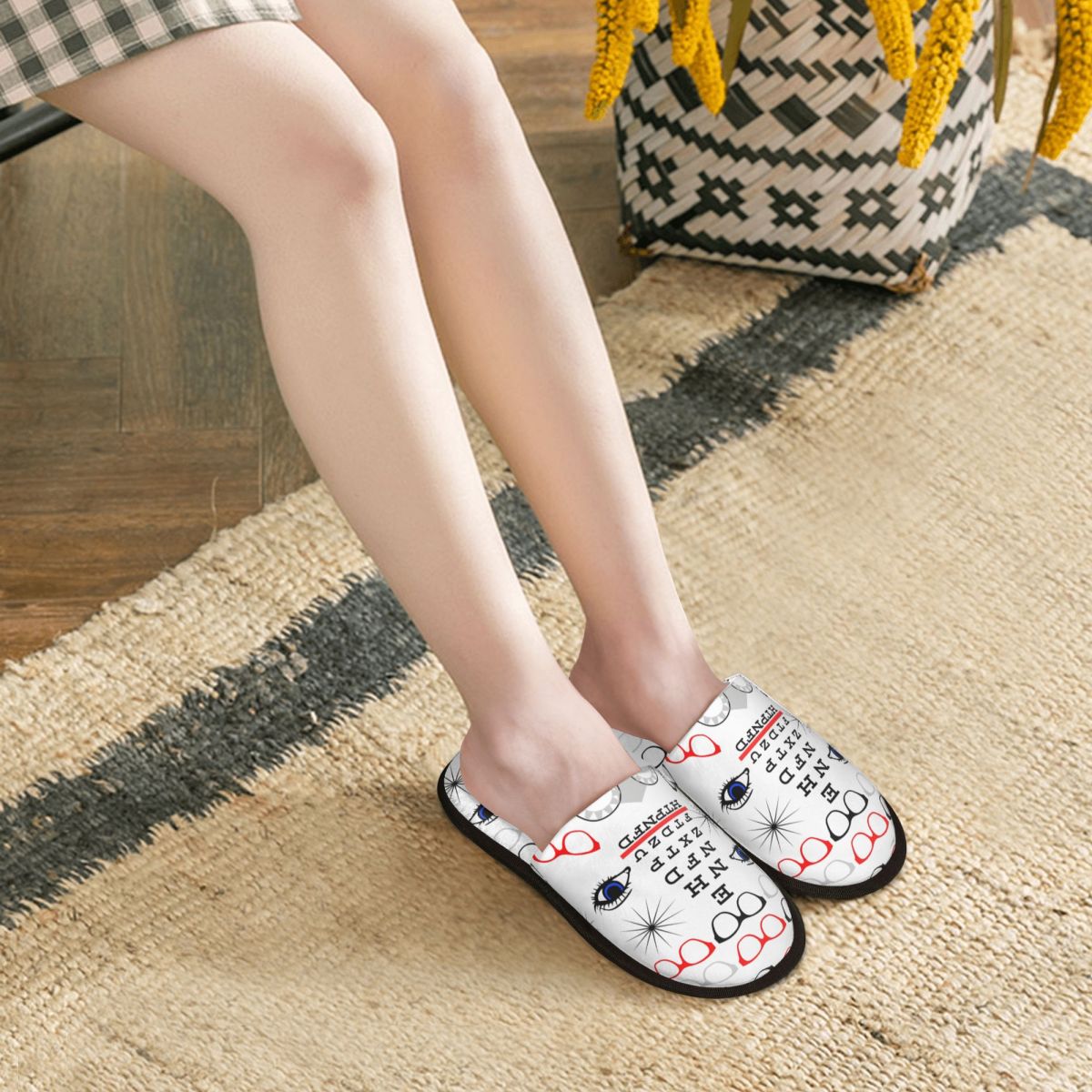 شباشب منزلية مخصصة للنساء بتصم - مراجعة Women Shoes Chart Size وسعره
