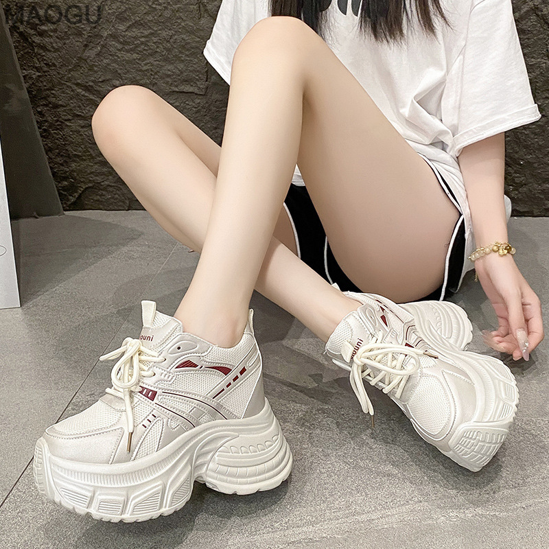 10 سنتيمتر الارتفاع زيادة المر - مراجعة Women Shoes Store وسعره