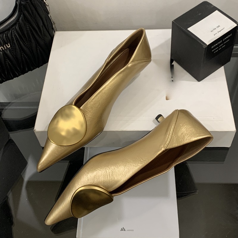 أحذية نسائية لربيع وصيف 2025 ب - مراجعة Shoes Women Pumps وسعره