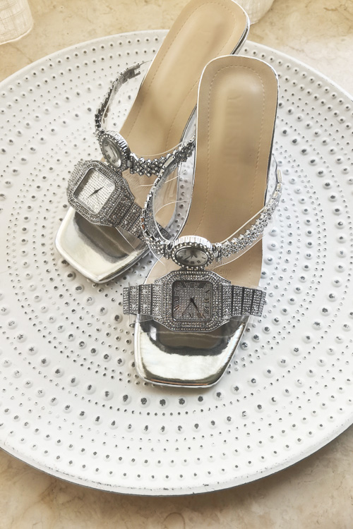 تصميم أصلي ساعة كريستال بكعب ع - مراجعة Clear Strap Heel وسعره