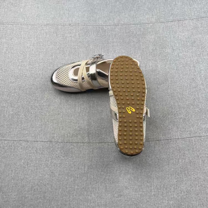 أحذية رياضية جديدة بتصميم منسو - مراجعة Women Shoes Store وسعره