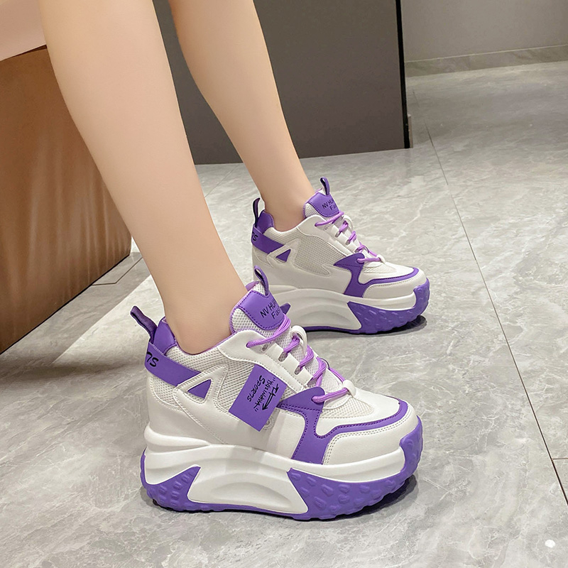 أحذية رياضية نسائية بكعب عالٍ  - مراجعة Women Shoes Store وسعره