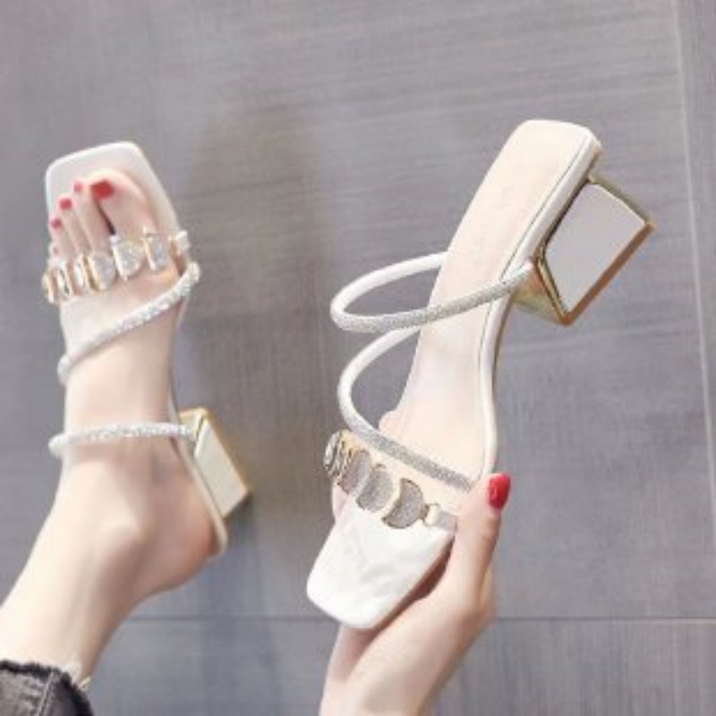 صنادل نسائية صيفية بحزام شفاف  - مراجعة Clear Strap Heel وسعره