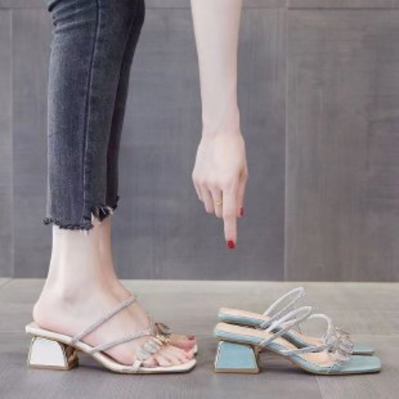صنادل نسائية صيفية بحزام شفاف  - مراجعة Clear Strap Heel وسعره