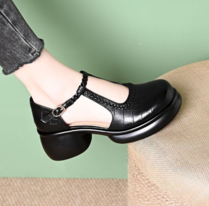 صندل ماري جين نسائي أسود بنقشة - مراجعة Women Shoes Sandals وسعره